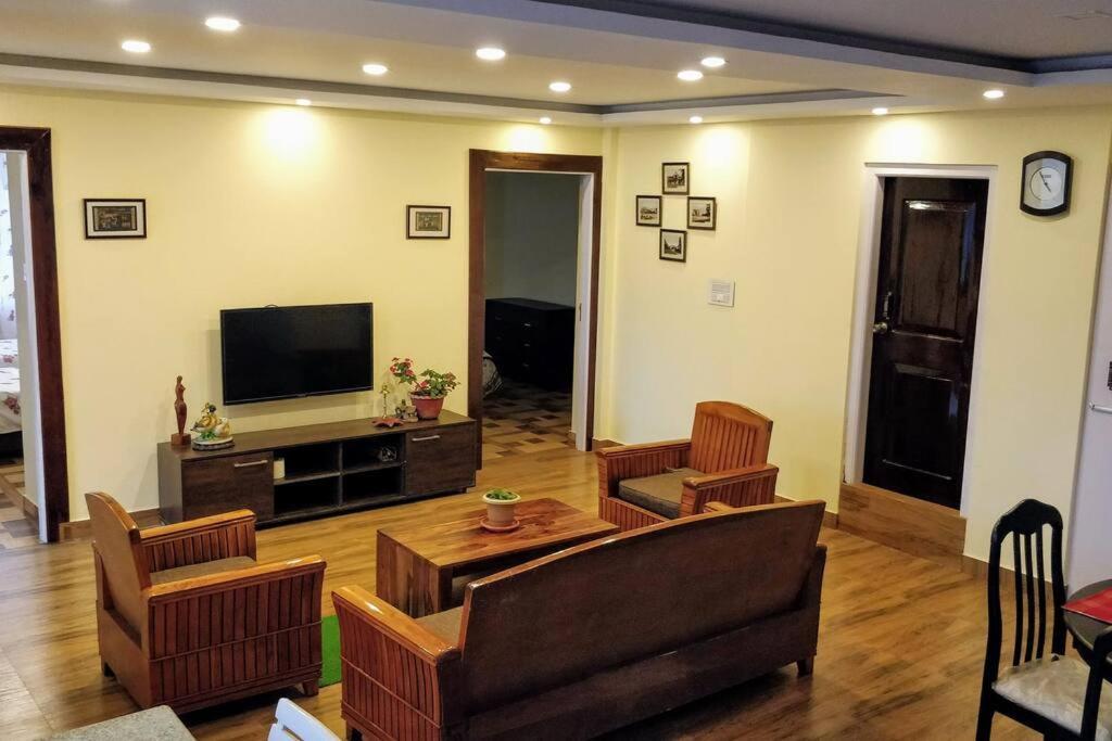 Roseville Shillong Exterior foto